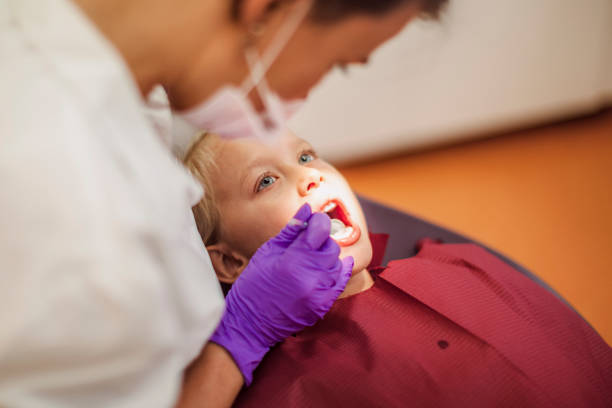 Best Emergency Dental Services for Seniors in Las Lomas, TX